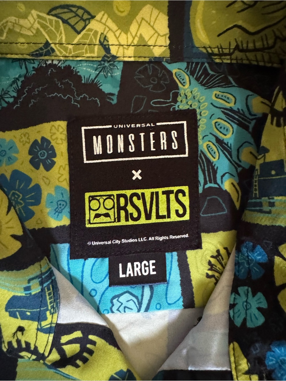 Rsvlts Universal Monsters Button-Up Shirt - Lime & Teal Print - Picture 3 of 4